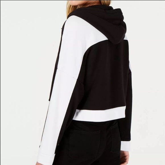 🔥BAR III🔥FEMME Graphic Print Cropped Hooded Sweatshirt Black/White Small NWT - Picture 2 of 7
